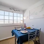 Plaza Vista Mar 아파트